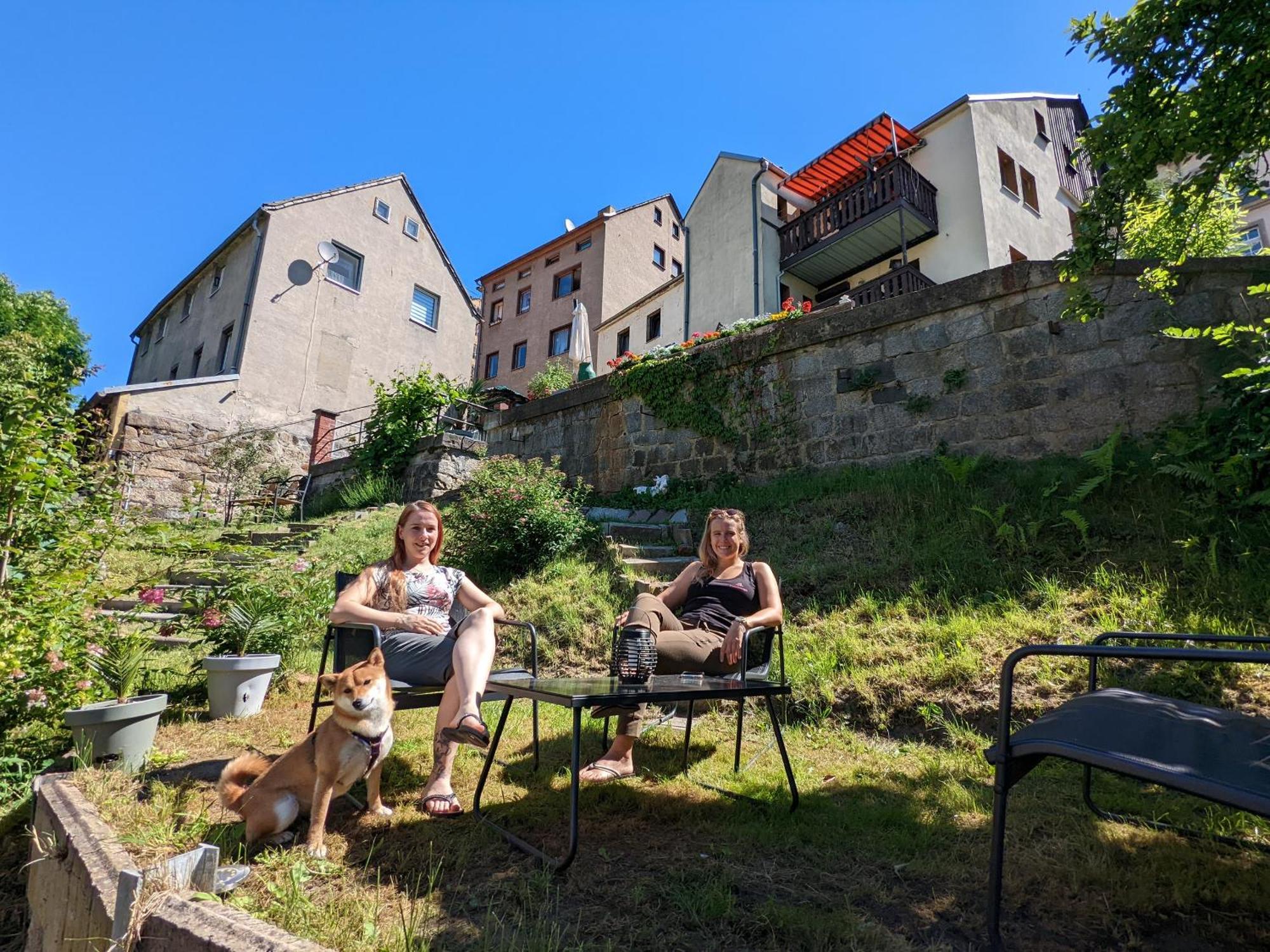 F1 - Urlaubsmagie - Helle Wohnung Mit Sauna & Pool & Whirlpool Sebnitz Exterior foto