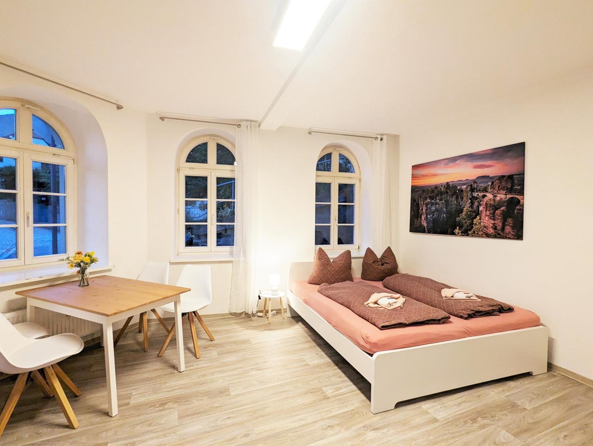 F1 - Urlaubsmagie - Helle Wohnung Mit Sauna & Pool & Whirlpool Sebnitz Exterior foto